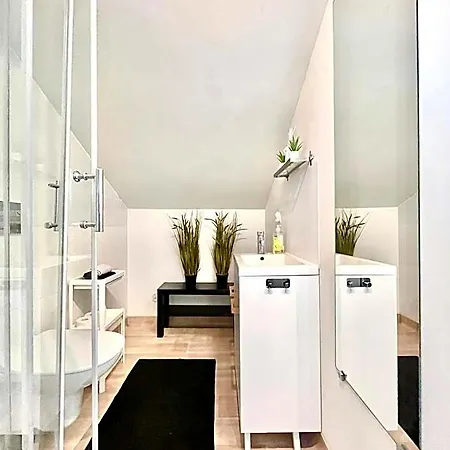 Chopin Self Check-in 3* Warschau